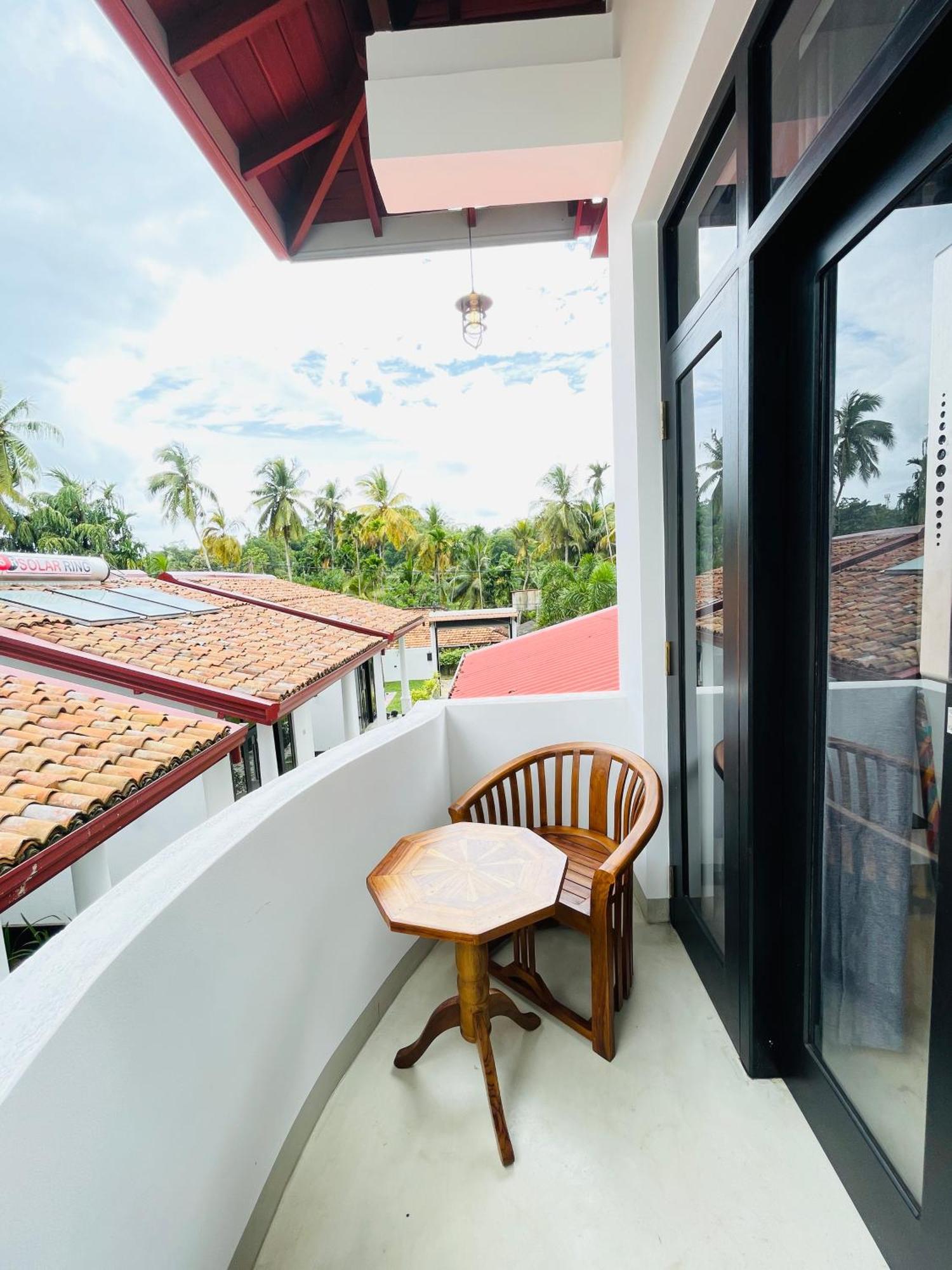 Thara Inn Villa Dickwella Exterior photo